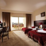 Golden Sapphire Suites Hotel 4★