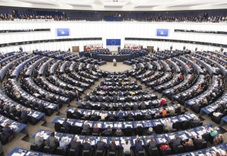 Европарламент проголосовал за безвиз Украине